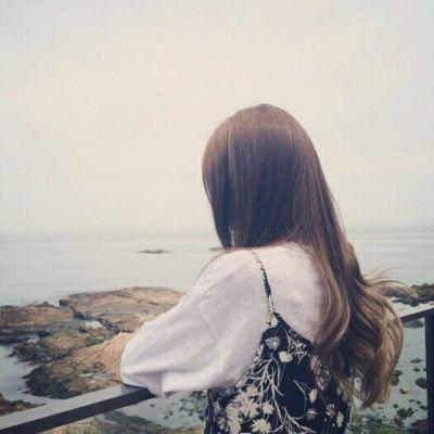 中国人民银行行长潘功胜分别会见国际金融机构负责人